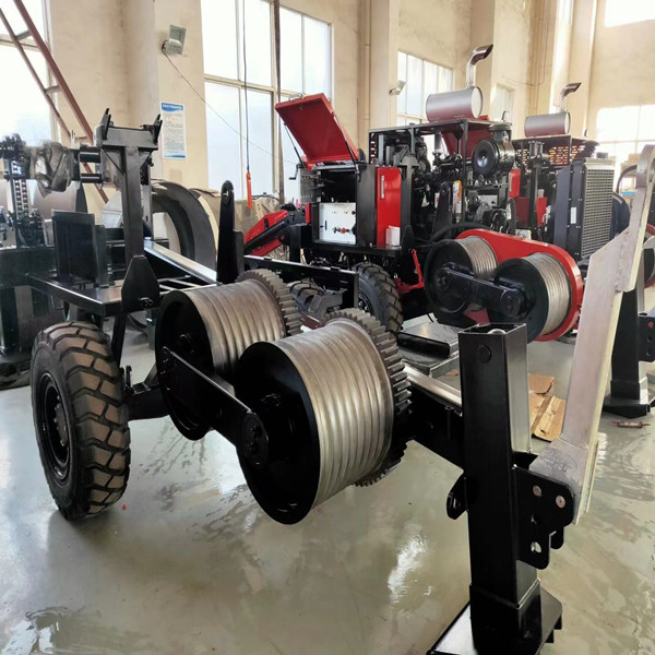 Max Puller 12Ton ADSS Cable Transmission Line Stringing Equipment