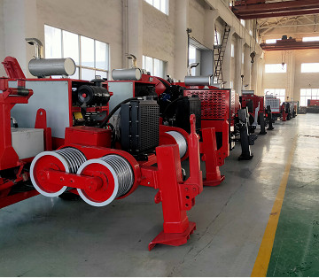 Transmission Wire Hydraulic Pulling Stringing Equipment 90KN Cable ...